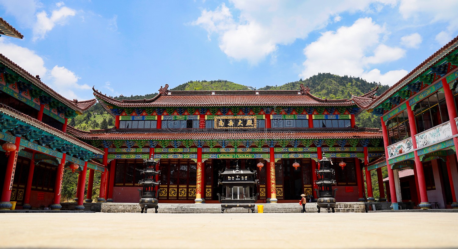 南岳大殿