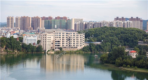 方大公园对面的狮子村汕尾头