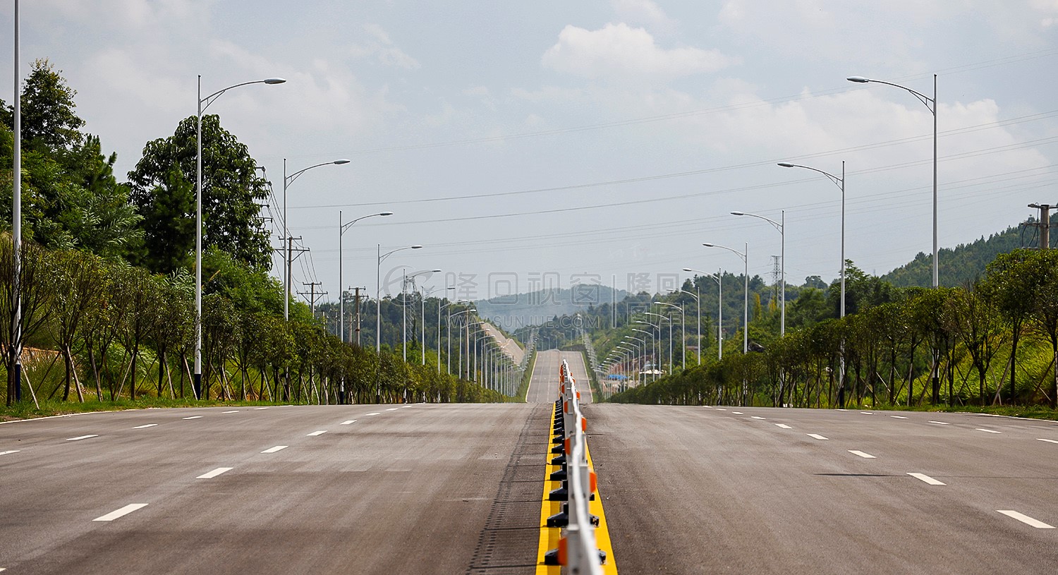 隆回环城西路，这条公路太漂亮了