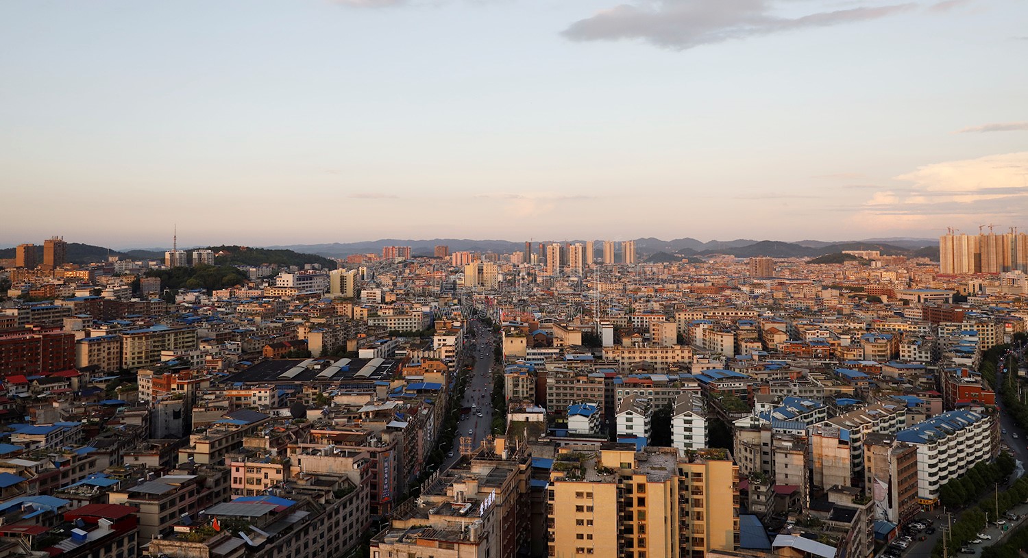 隆回城中农贸市场周边