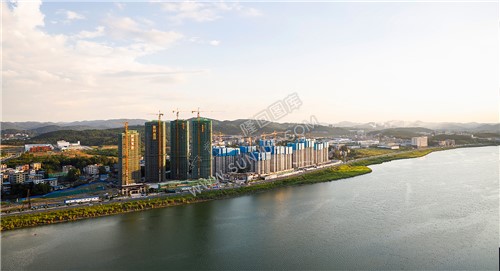 花堤半岛、碧桂园在建中