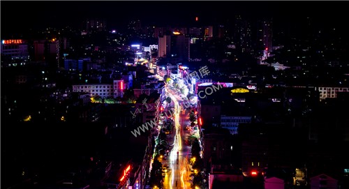 神龙宾馆红绿灯