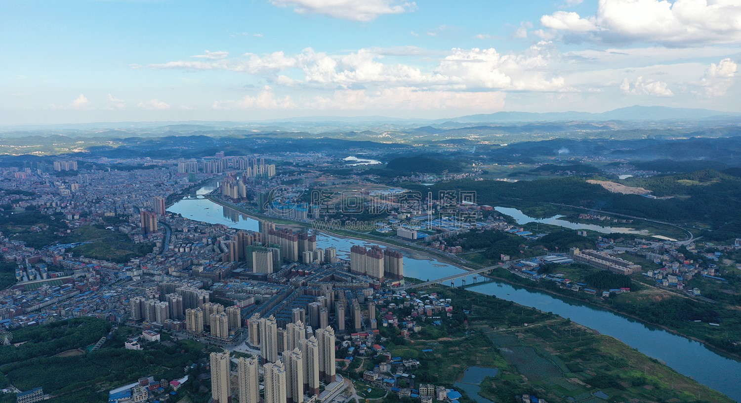 高空俯瞰隆回县城