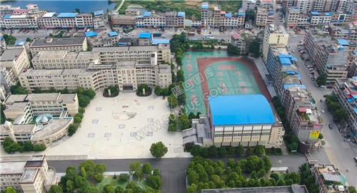 航拍学校