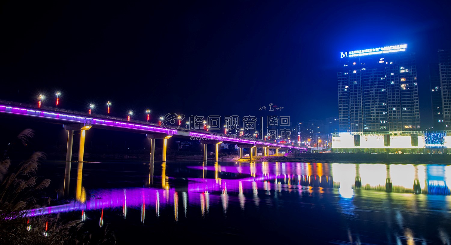 流光溢彩的二桥