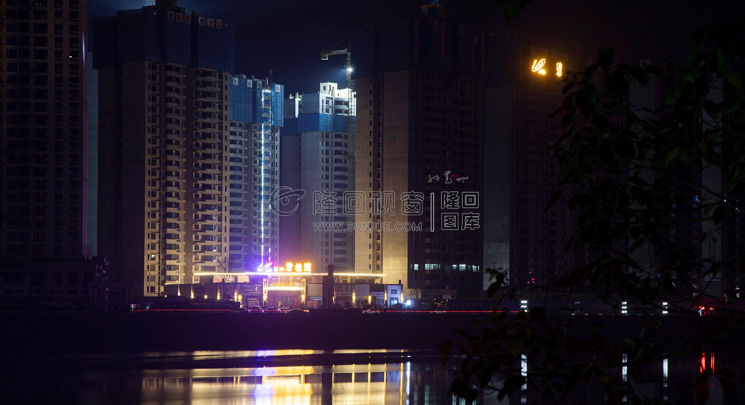 隆回赧水河畔夜景