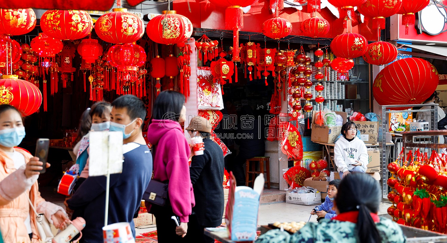隆回年味，春节期间县城街道过年气氛