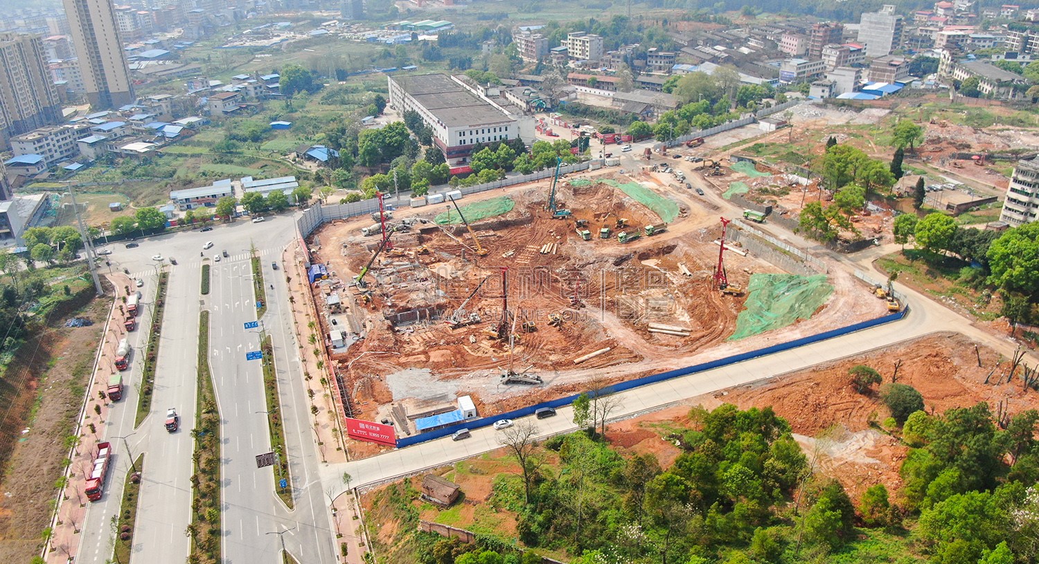 隆回大道与花六公路交叉口