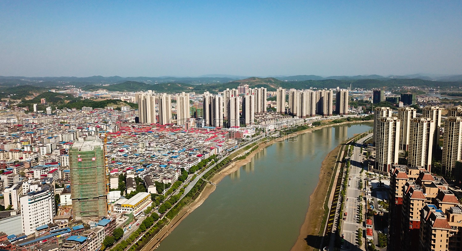 人民医院新住院楼、辰河世家方向