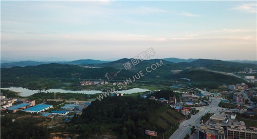 三八水库高速收费站