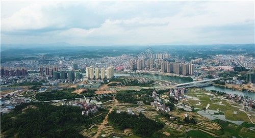 江语城辰河世家方向