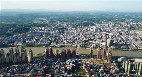 巴黎新城方向看隆回县城