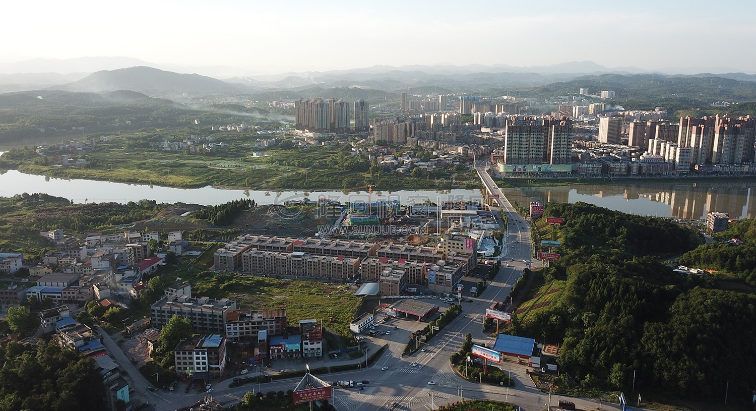 隆回二桥华运汽贸城周边