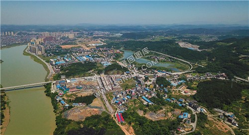 航拍隆回城南上空