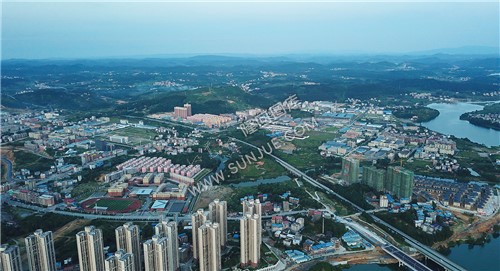 思源学校隆回工业园方向