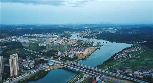 隆回县城紫霞园大桥周边风光