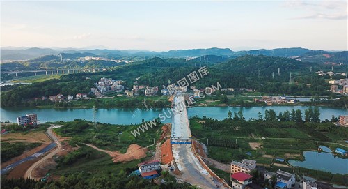 三阁司镇资江村方向