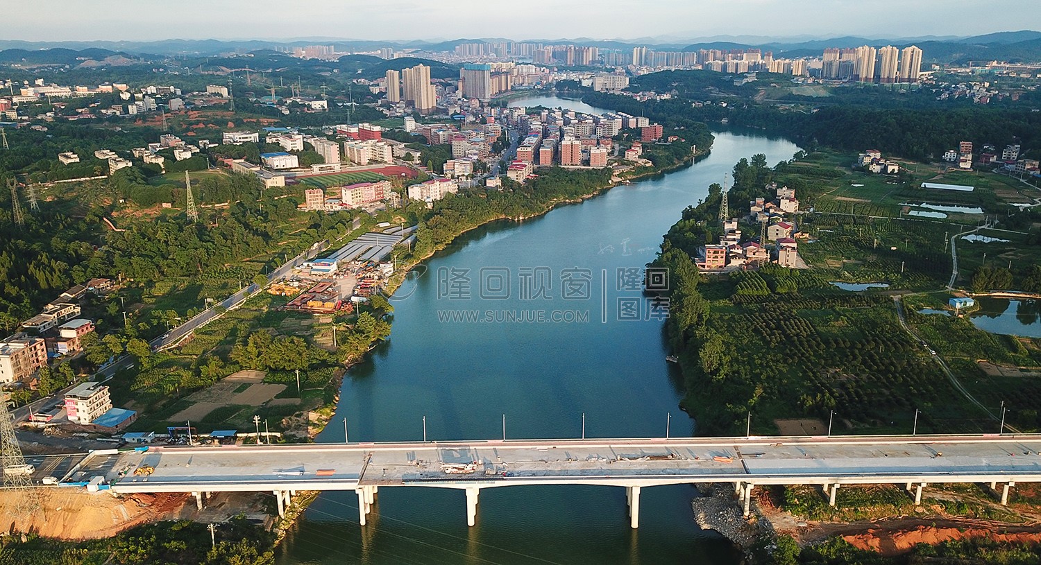 隆回二中县城方向