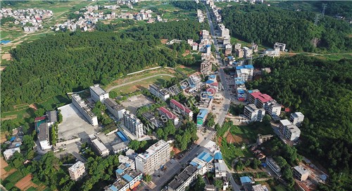 三阁司中学周边