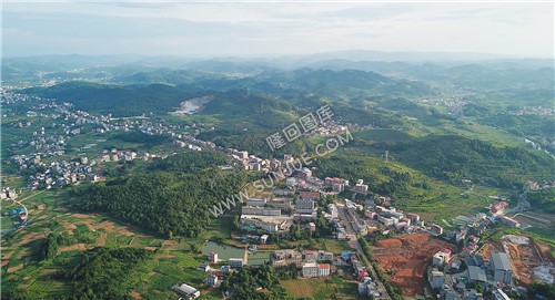 三阁司镇镇政府驻地与周边