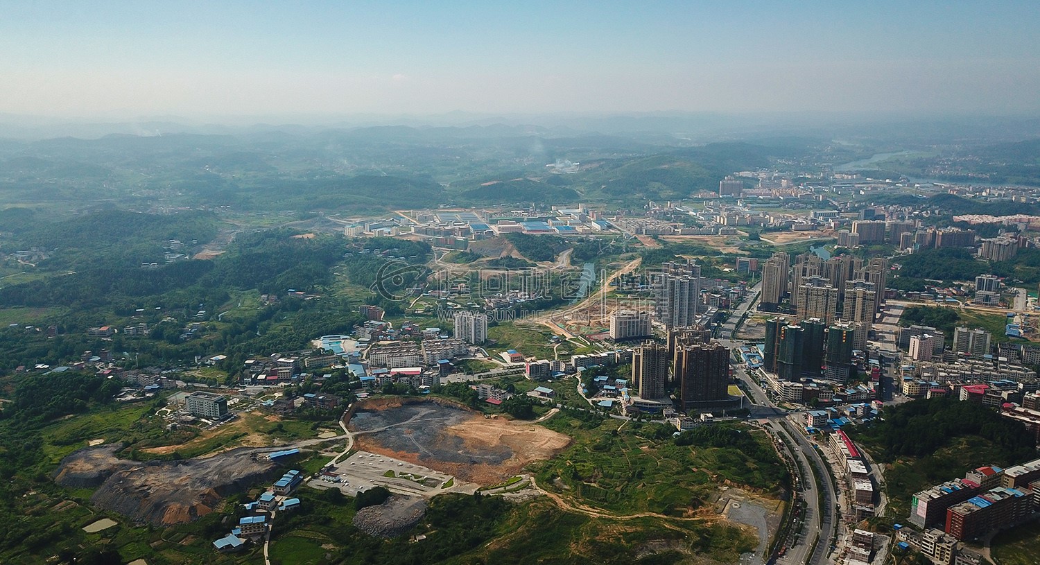 城东学校 隆回公安局 工业园方向