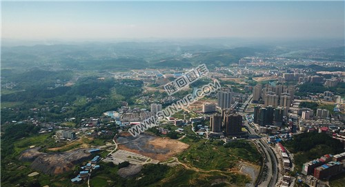 城东学校 隆回公安局 工业园方向