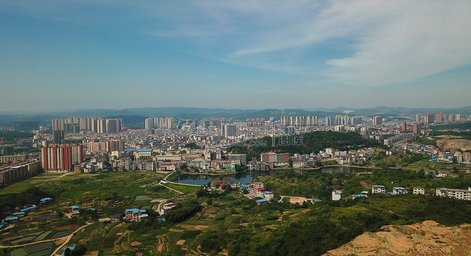 荷叶塘水库 魏源公园方向