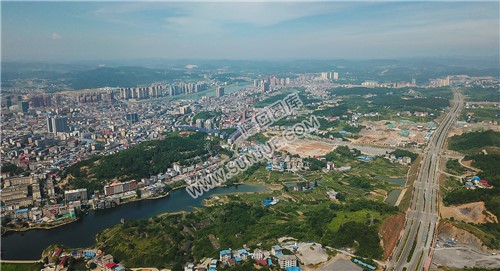 隆回大道 荷叶塘水库魏源公园方向