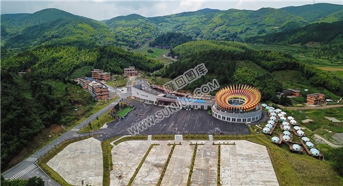 航拍花瑶旅游接待中心 崇木凼