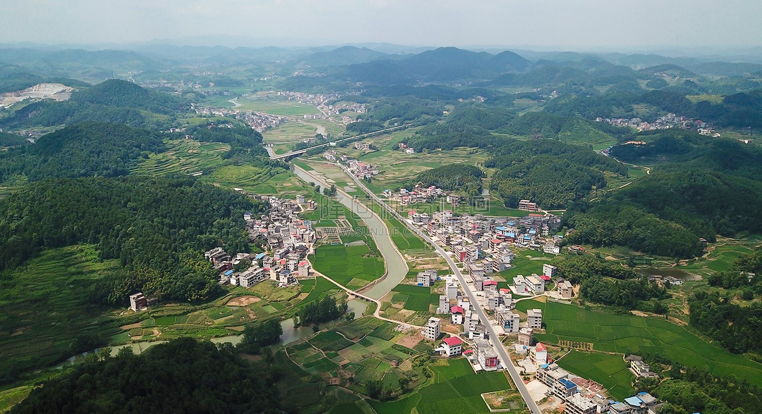 杨家桥 横丝冲院落