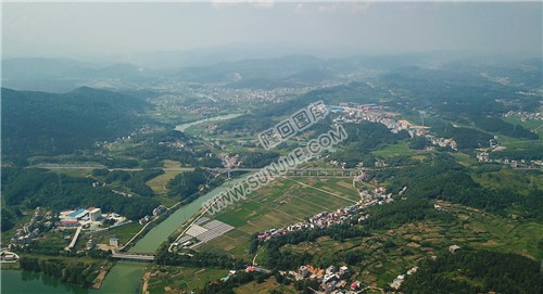 军杰辣椒厂方向