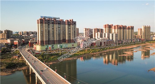 红星美凯龙桥头