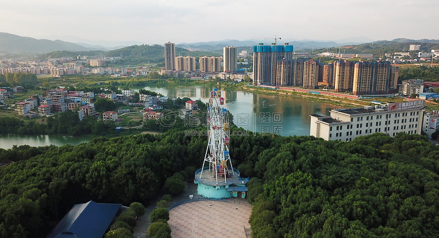 隆回摩天轮