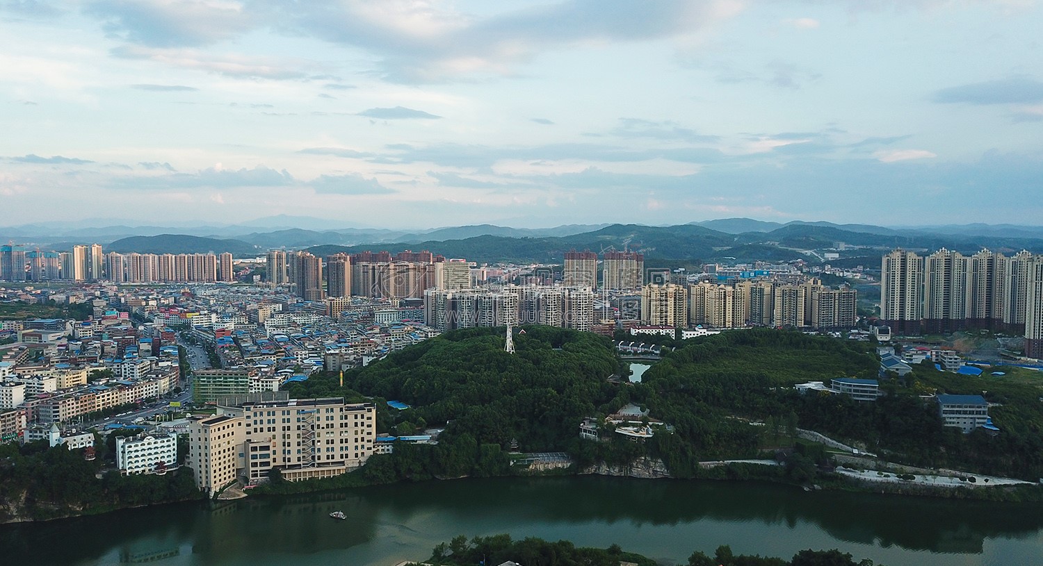 隆回总站县城方向