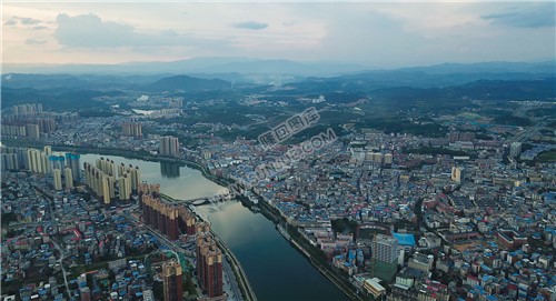 巴黎新城向华地产方向