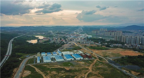 天福城南工业园方向