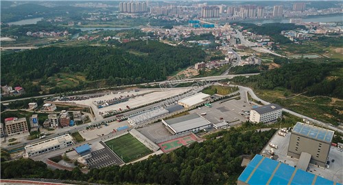 友谊驾校看县城