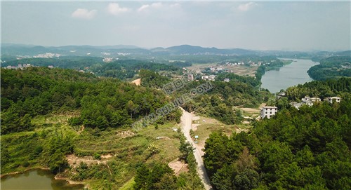 隆回县与邵阳县交界处的善缘亭