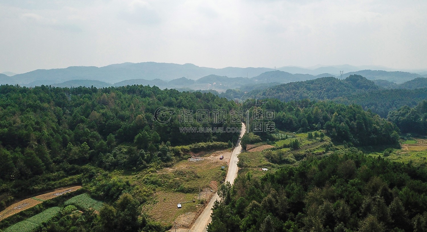 隆回县与邵阳县交界处的善缘亭