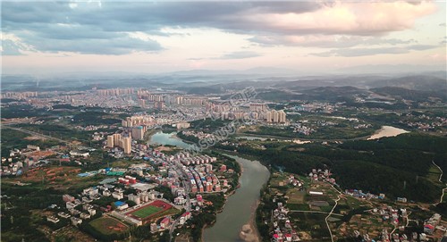 隆回县城全景