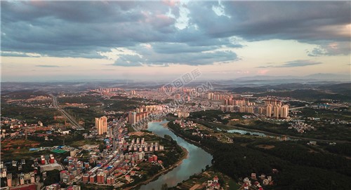 航拍隆回县城全景