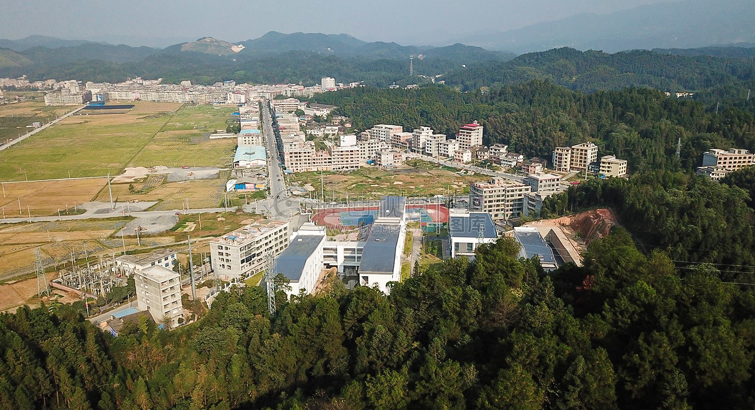 金石桥镇街上方向