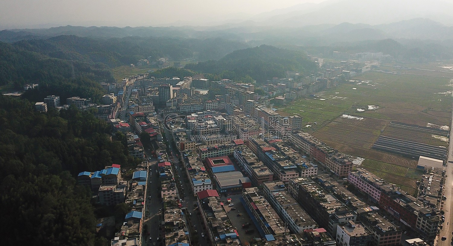 隆回县域副中心