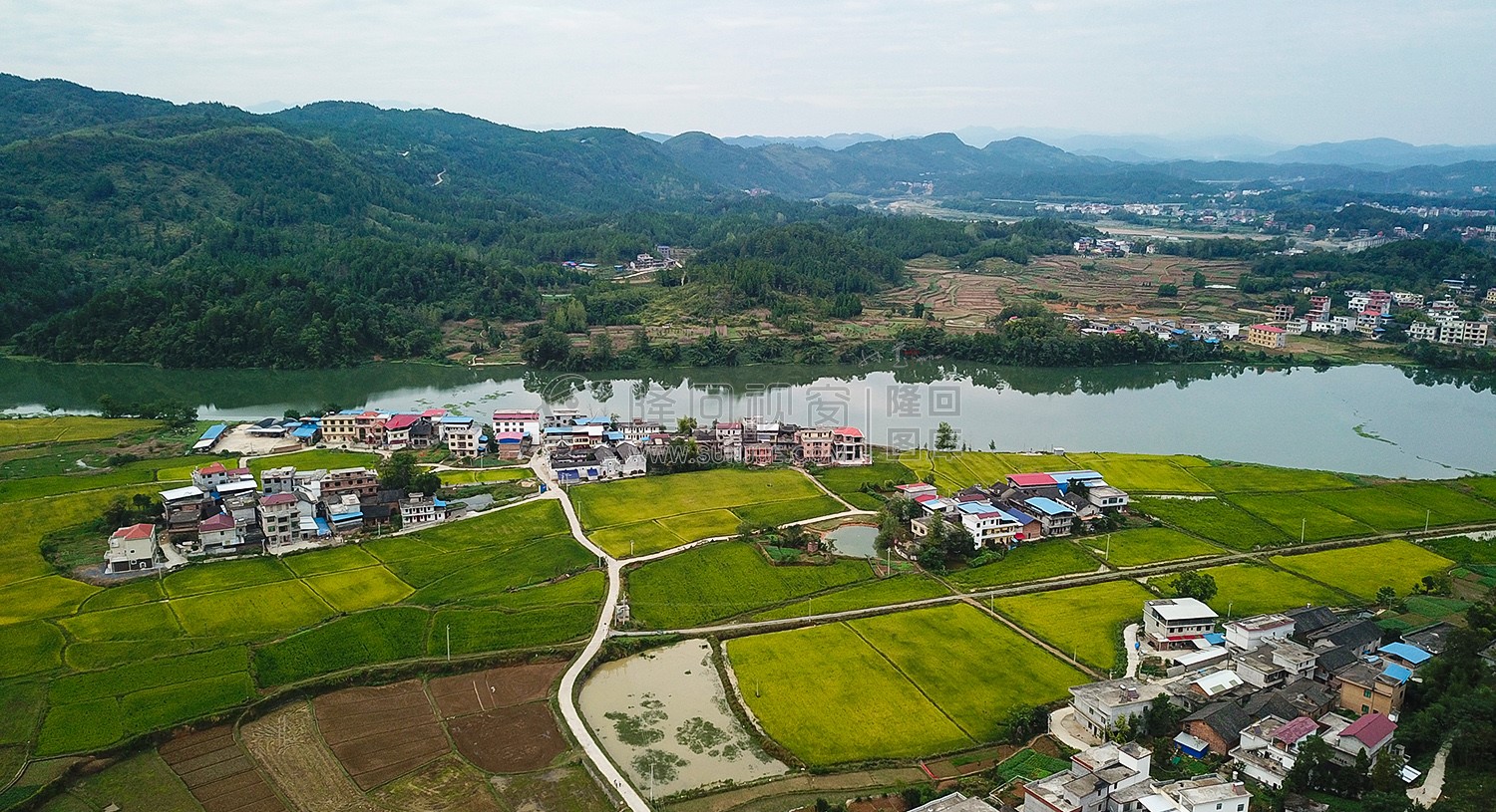 赧水河畔的大磨洲