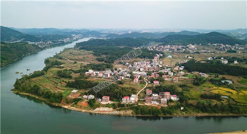 石梁村，狐狸岛对面