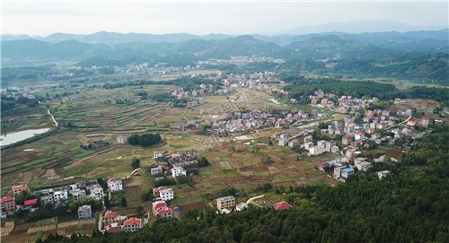 航拍村庄南岳庙方向石塘村