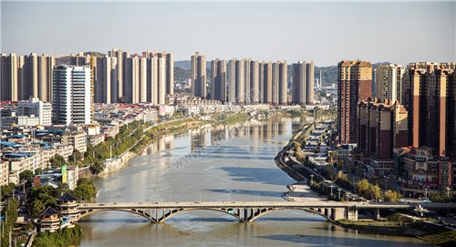 隆回人民医院 辰河世家方向