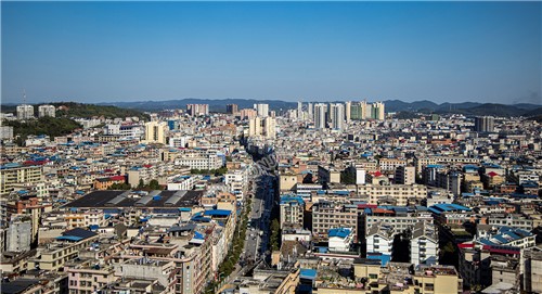 隆回农贸市场荣兴国际方向