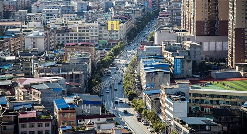 锦绣桃园街道前