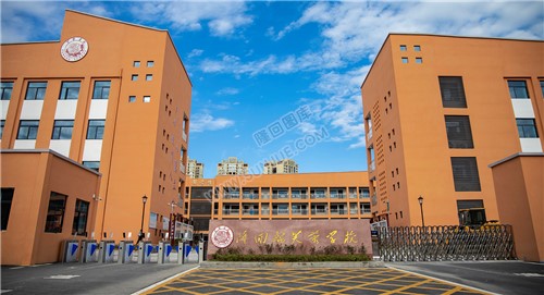 隆回芙蓉学校组图